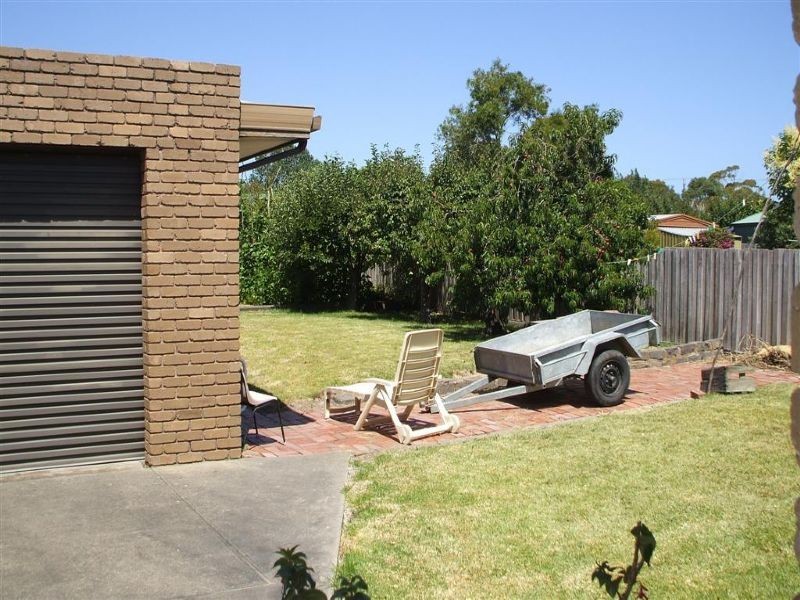 27 Rosalie Avenue, Dromana VIC 3936