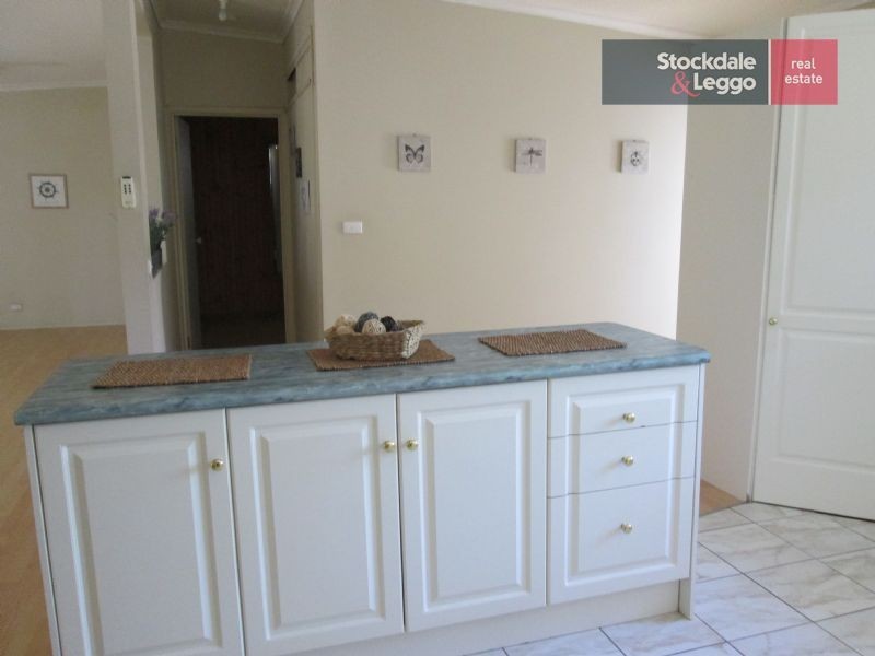 27 Elizabeth Avenue, Dromana VIC 3936