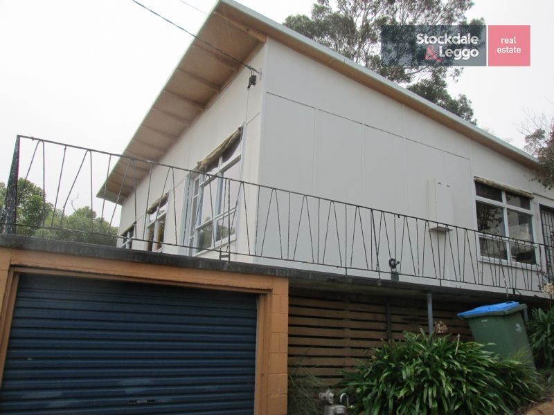 4 Mt Martha Road, Mount Martha VIC 3934