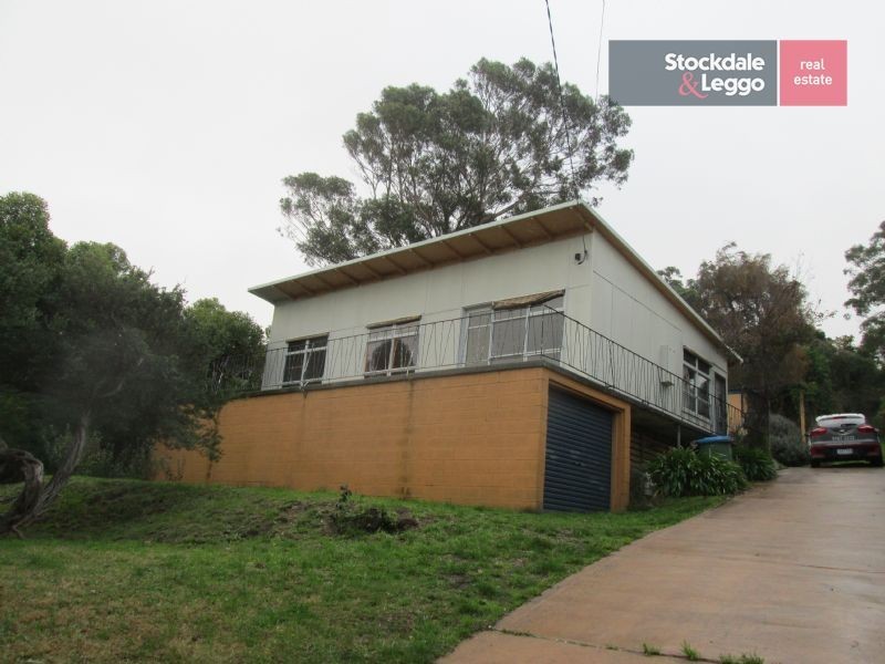 4 Mt Martha Road, Mount Martha VIC 3934