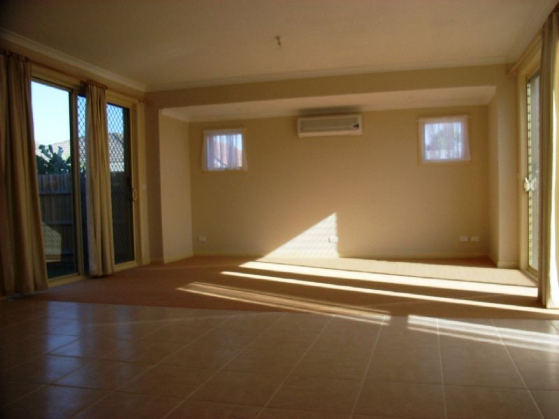 2/7 Carrigg Street, Dromana VIC 3936