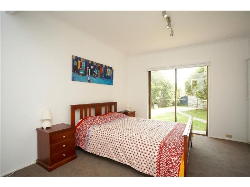 10 Bruce Road, Safety Beach VIC 3936