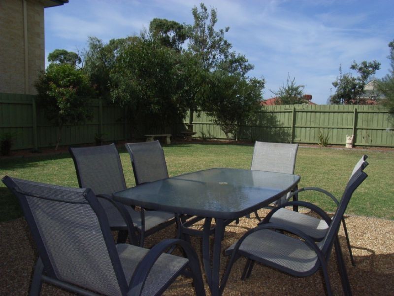 25 Somerset Place, Safety Beach VIC 3936