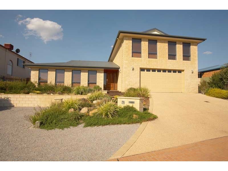 24 Somerset Place, Safety Beach VIC 3936