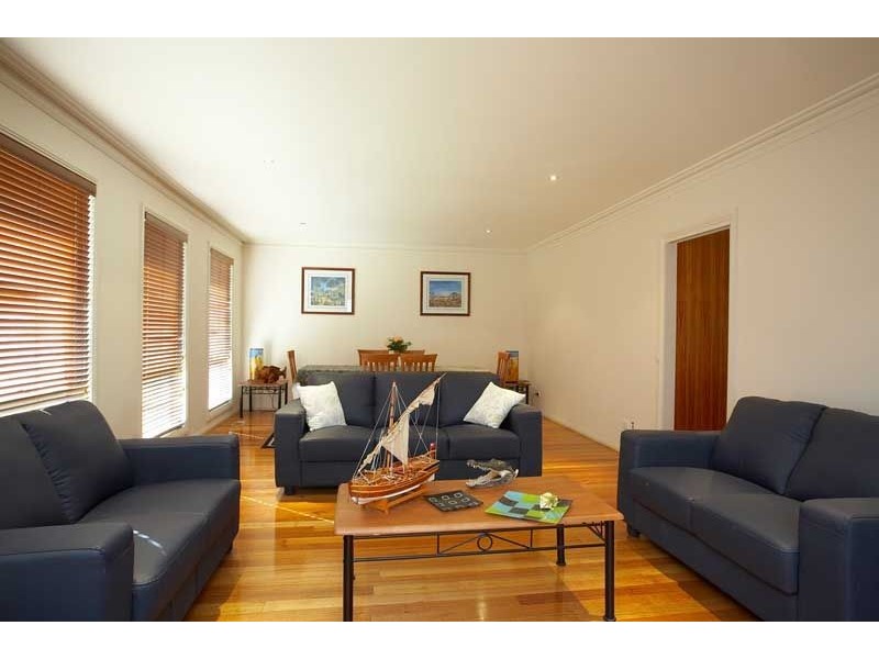 24 Somerset Place, Safety Beach VIC 3936