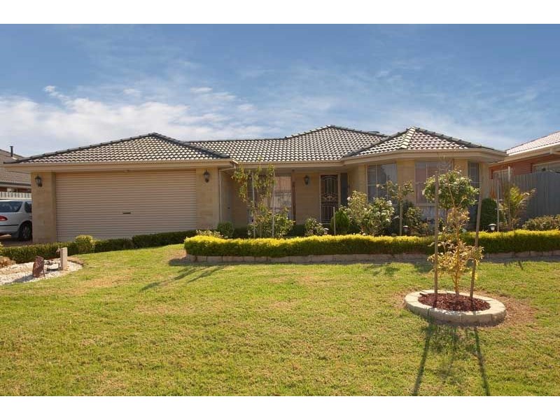 14 Dusky Drive, Safety Beach VIC 3936