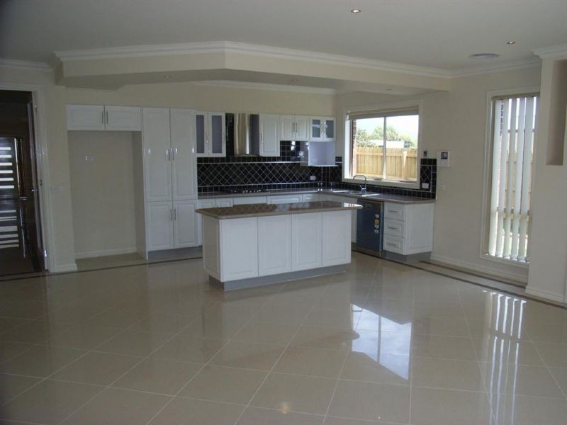 16 Mariner Place, Safety Beach VIC 3936