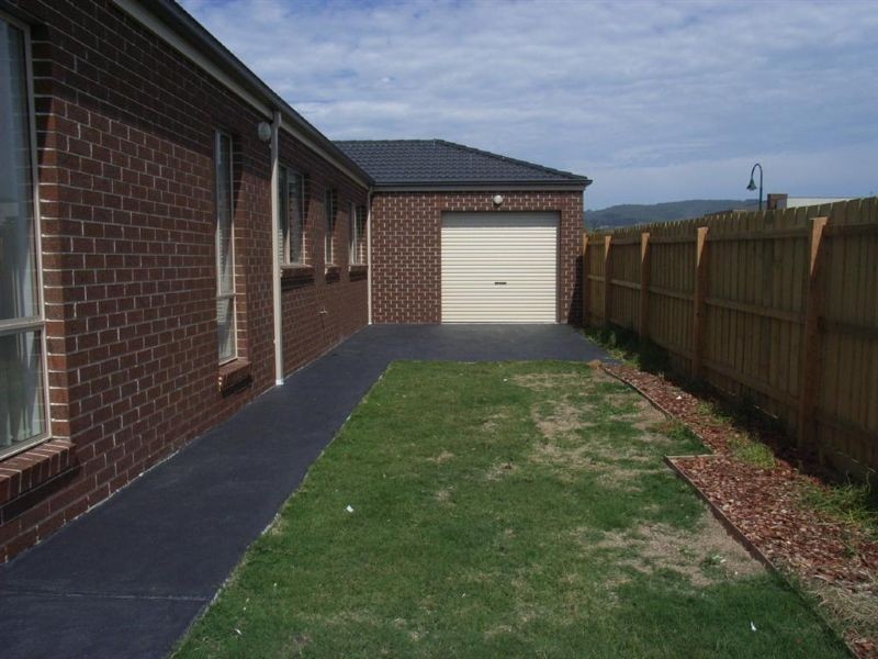 16 Mariner Place, Safety Beach VIC 3936