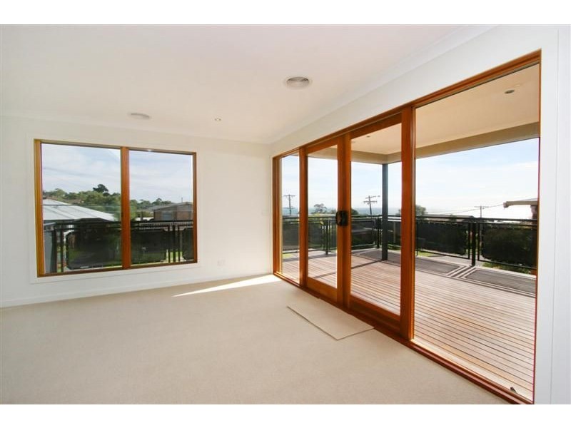 13 Dorothea Crescent, Dromana VIC 3936