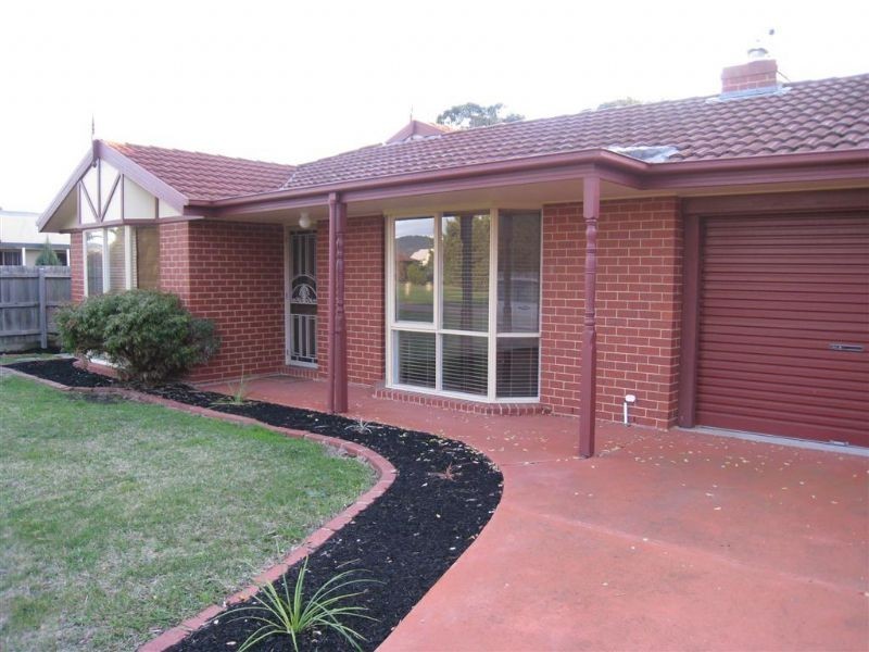 4 Lake View Lane, Safety Beach VIC 3936