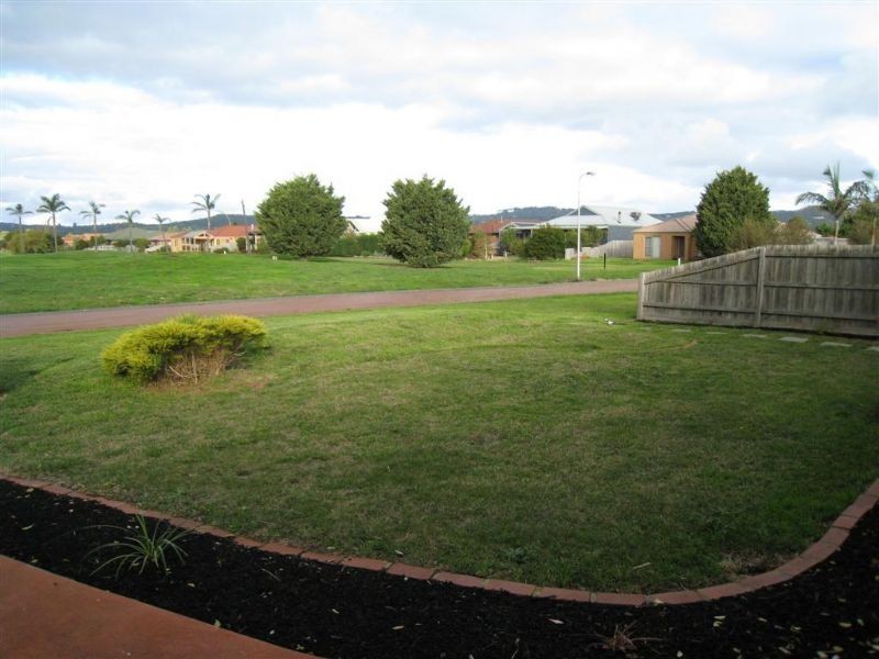 4 Lake View Lane, Safety Beach VIC 3936