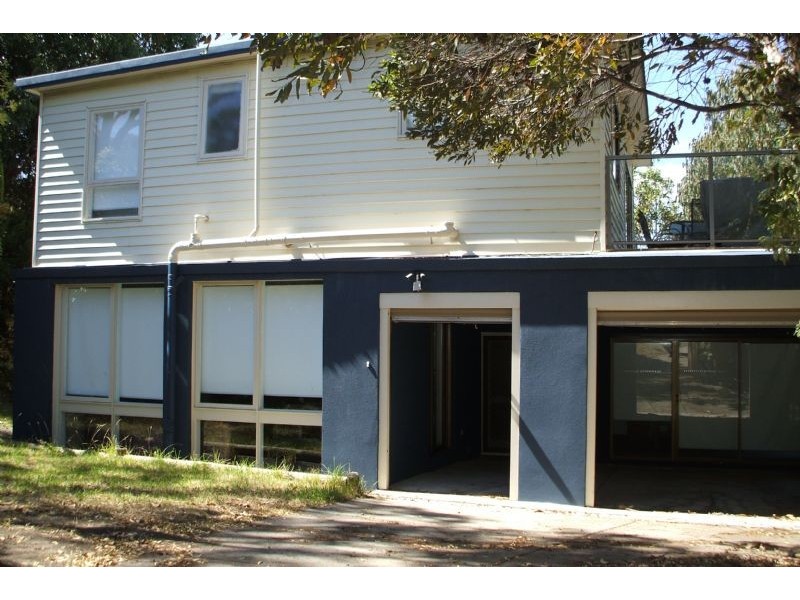 10 Bruce Road, Safety Beach VIC 3936