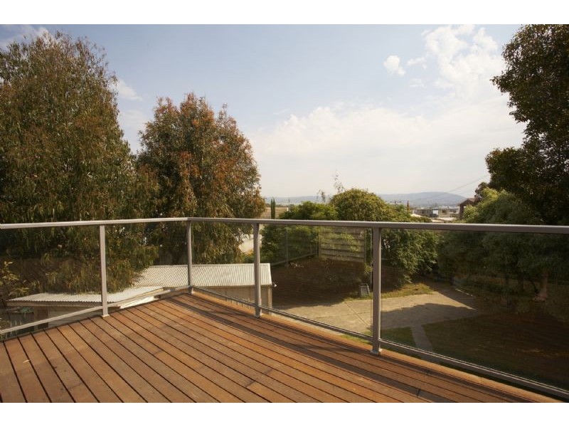 10 Bruce Road, Safety Beach VIC 3936