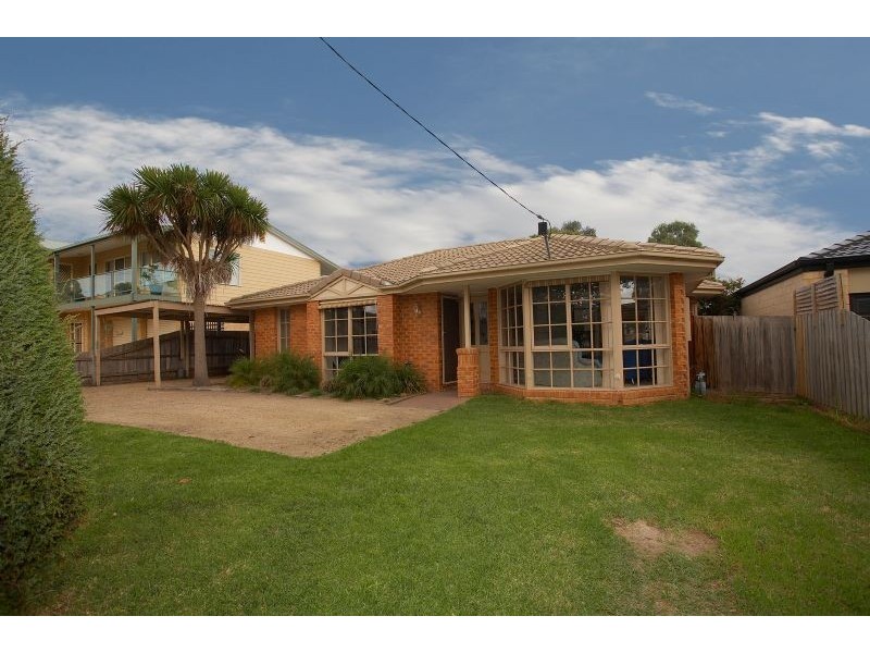 22 Catalina Avenue, Dromana VIC 3936