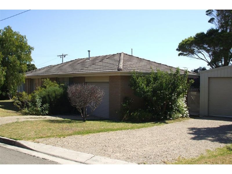 11 Margo Street, Dromana VIC 3936