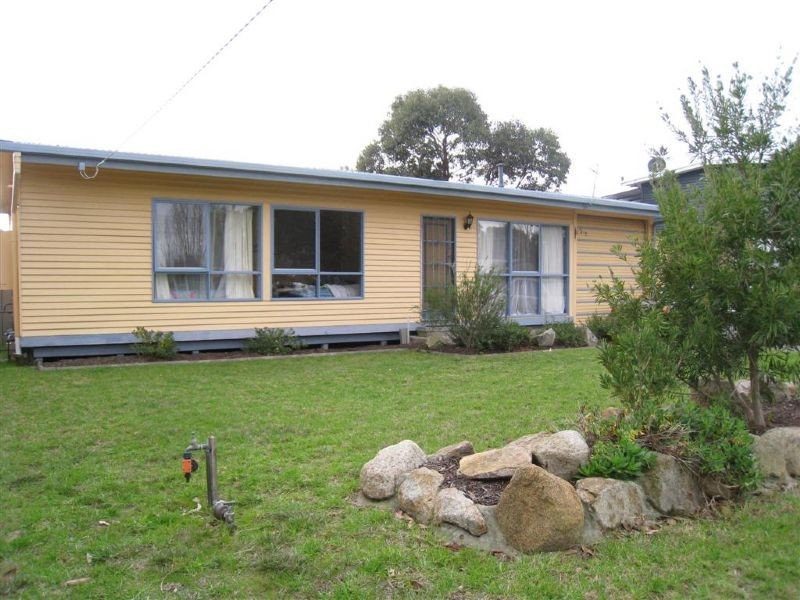 14 Basil Street, Dromana VIC 3936