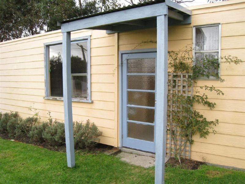 14 Basil Street, Dromana VIC 3936