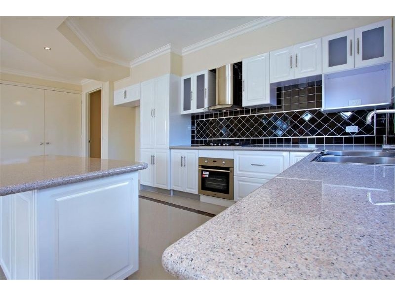 16 Mariner Place, Safety Beach VIC 3936