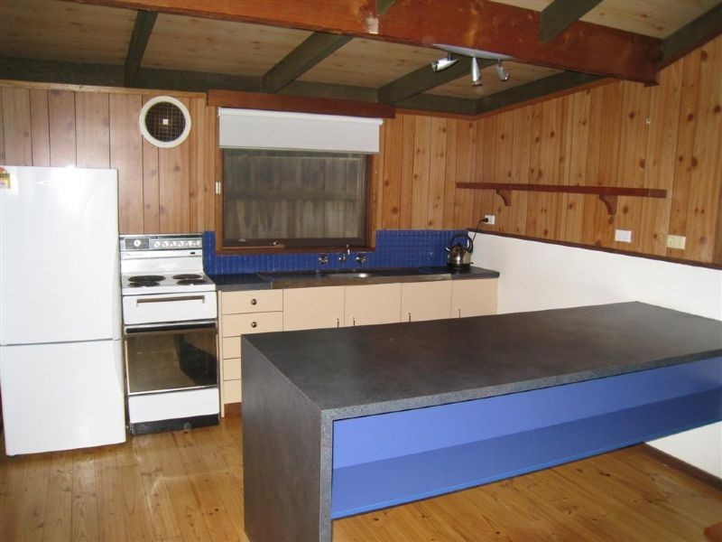 115 Rainier Avenue, Dromana VIC 3936