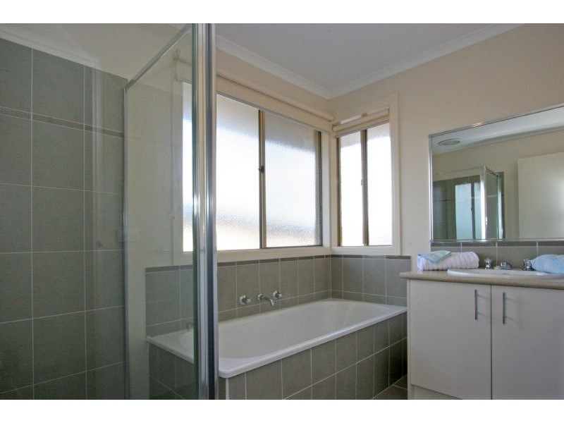 5/102B Country Club Drive, Safety Beach VIC 3936