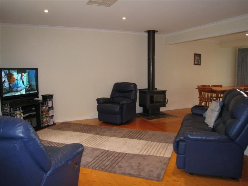 12 Charmaine Street, Dromana VIC 3936