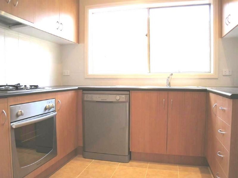 2/8 Bellmare Avenue, Dromana VIC 3936