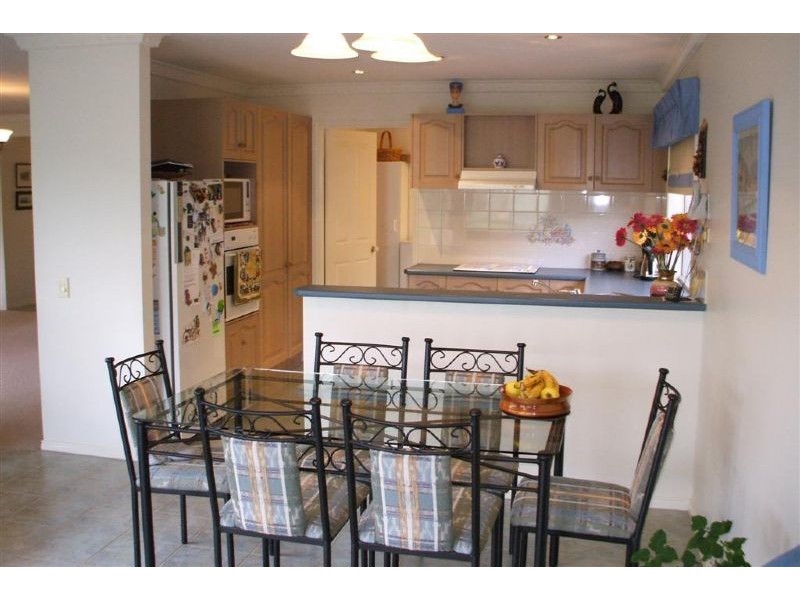 48 Victoria Street, Safety Beach VIC 3936