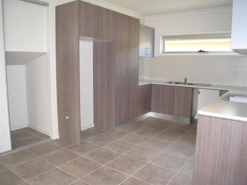 2/115-117  Dromana Parade, Safety Beach VIC 3936