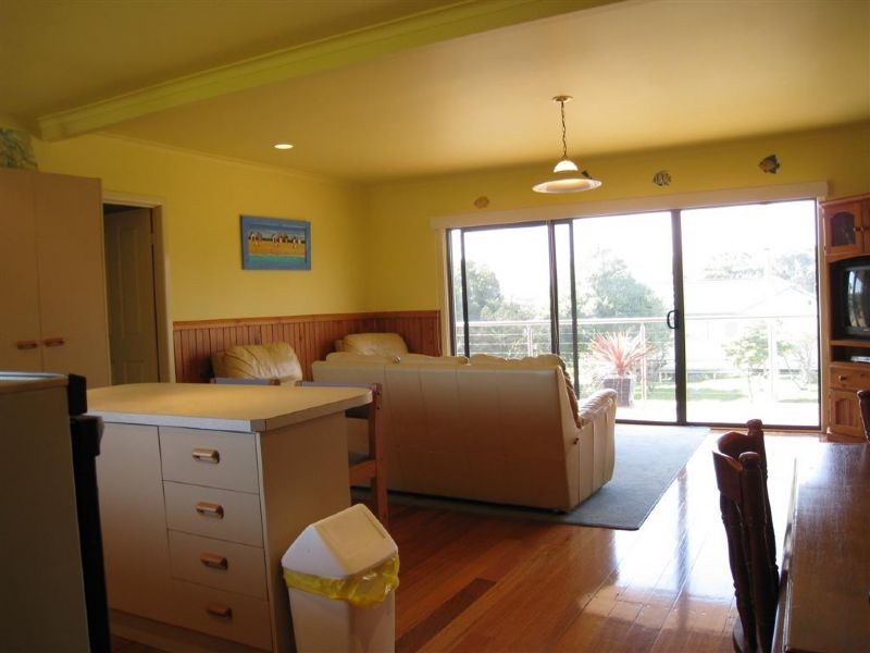 3 Walter Street, Safety Beach VIC 3936