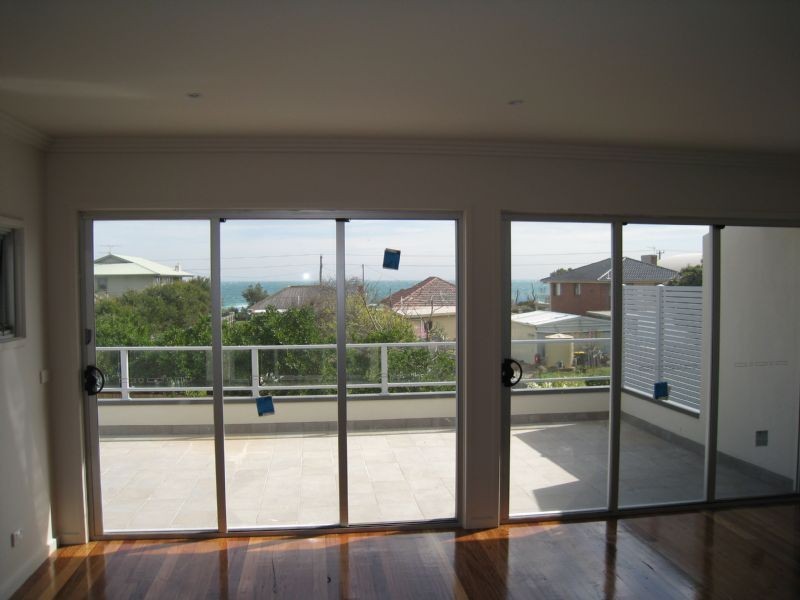 9/115-117 Dromana Parade, Safety Beach VIC 3936