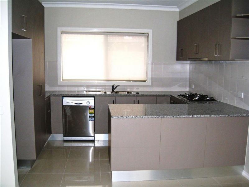 1/30 Rosalie Avenue, Dromana VIC 3936