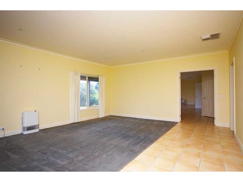 8 Moonlight Mews, Safety Beach VIC 3936