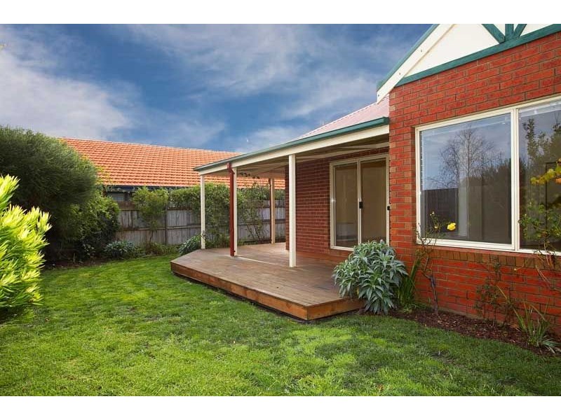 8 Moonlight Mews, Safety Beach VIC 3936