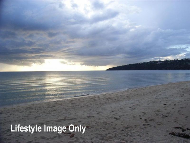 5,6 & 19/102B Country Club Drive, Safety Beach VIC 3936