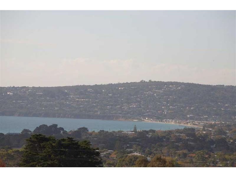 7 Beverley Street, Dromana VIC 3936