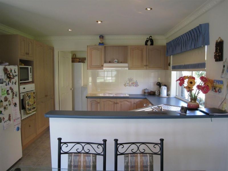 48 Victoria Street, Safety Beach VIC 3936