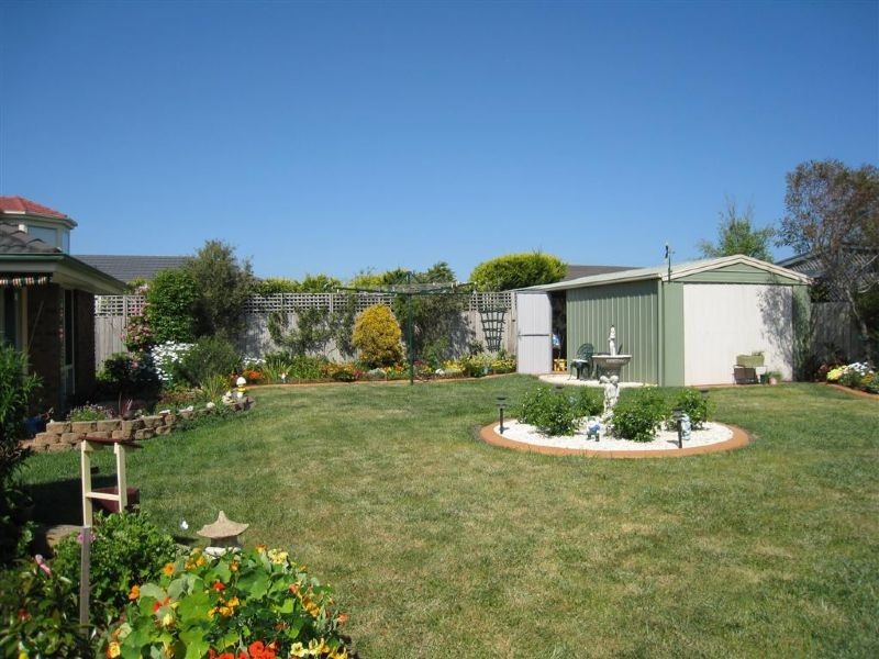 48 Victoria Street, Safety Beach VIC 3936