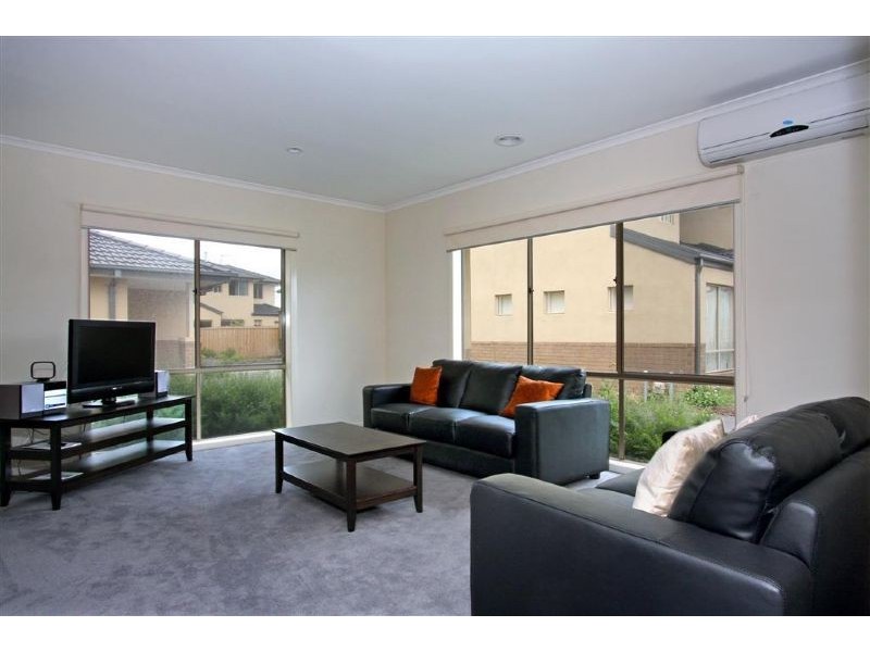 8/102B Country Club Drive, Safety Beach VIC 3936