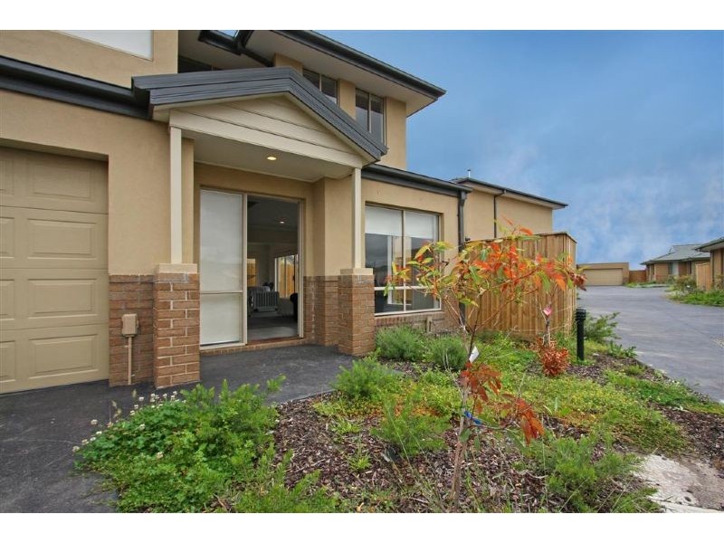 18/102B Country Club Drive, Safety Beach VIC 3936