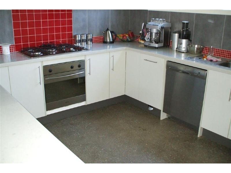 28 Somerset Place, Safety Beach VIC 3936