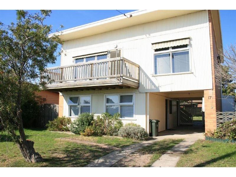 17 Peter Street, Dromana VIC 3936