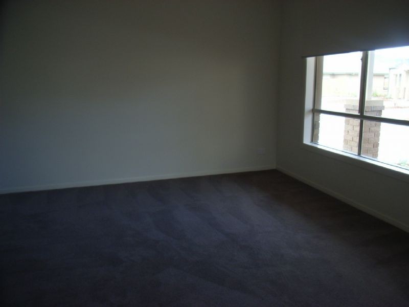 4/102B Country Club Drive, Safety Beach VIC 3936