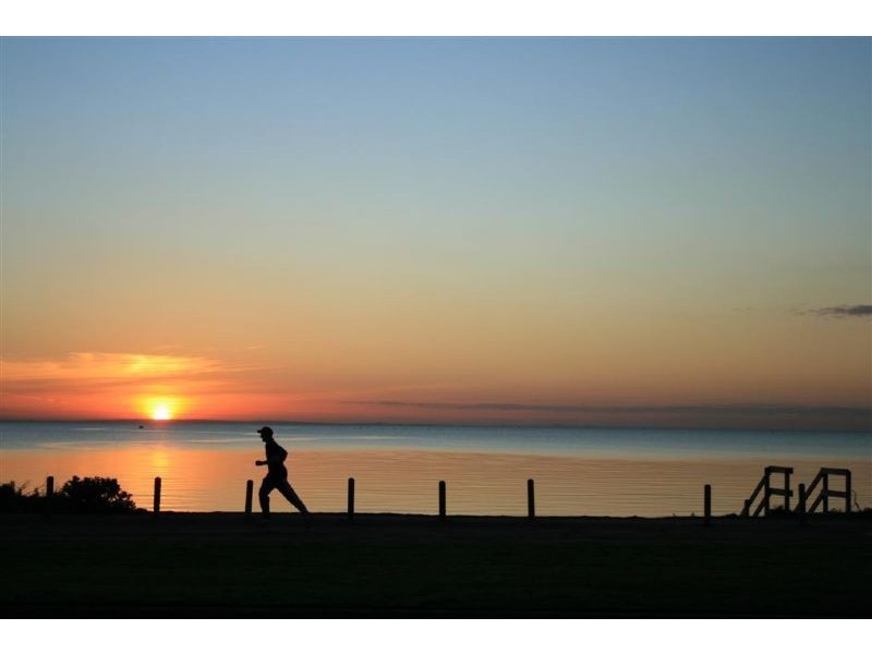 4/102B Country Club Drive, Safety Beach VIC 3936