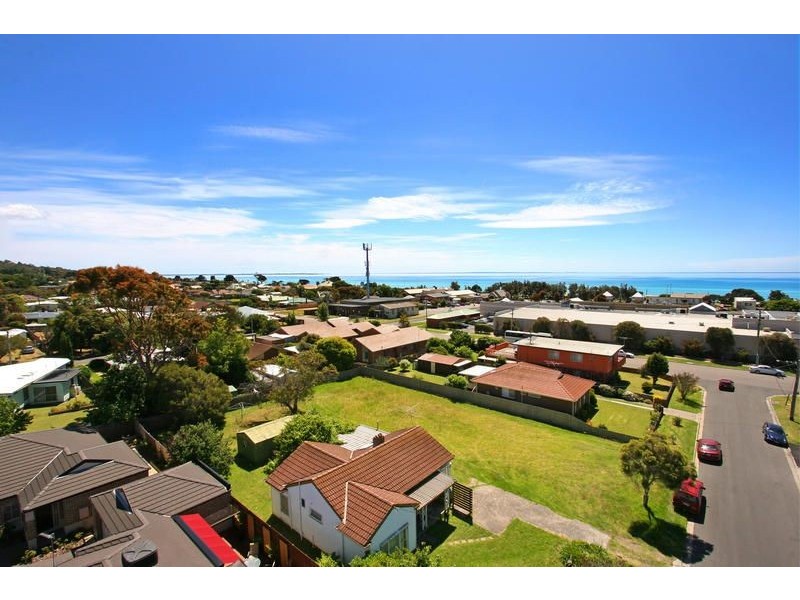 6 Noel Street, Dromana VIC 3936