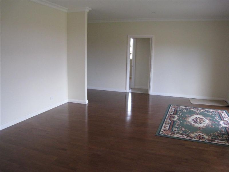 1/44 Hillman Avenue, Mccrae VIC 3938