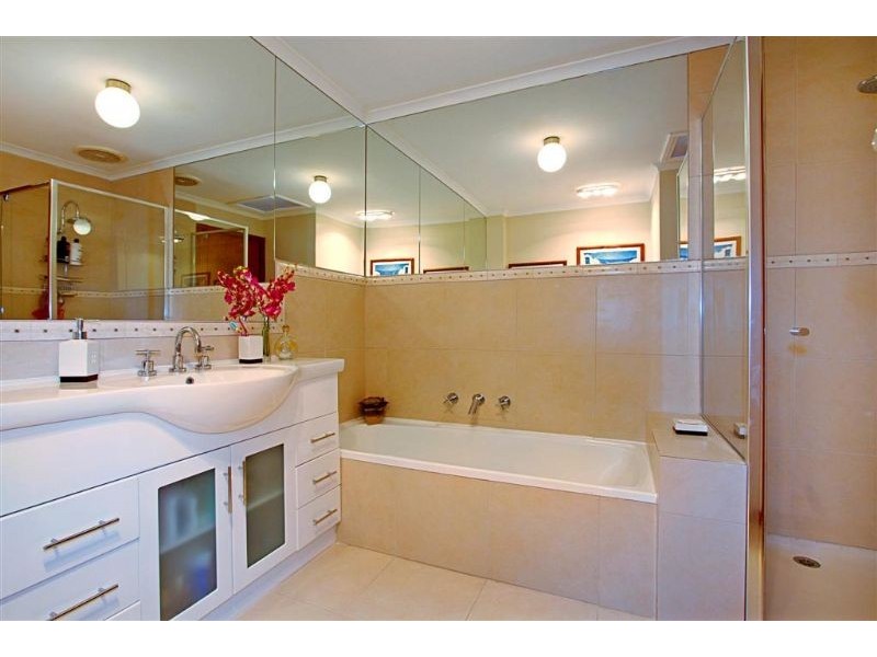 39 Bayview Road, Mccrae VIC 3938