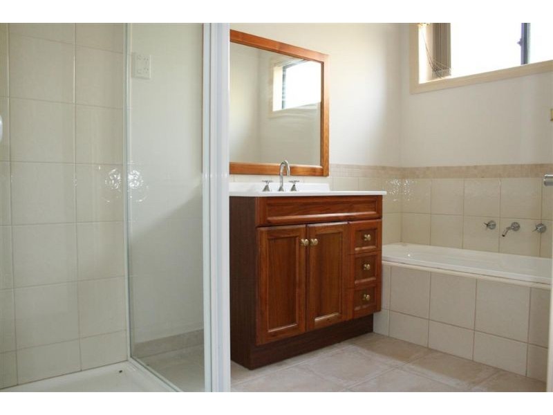 27 Somerset Place, Safety Beach VIC 3936