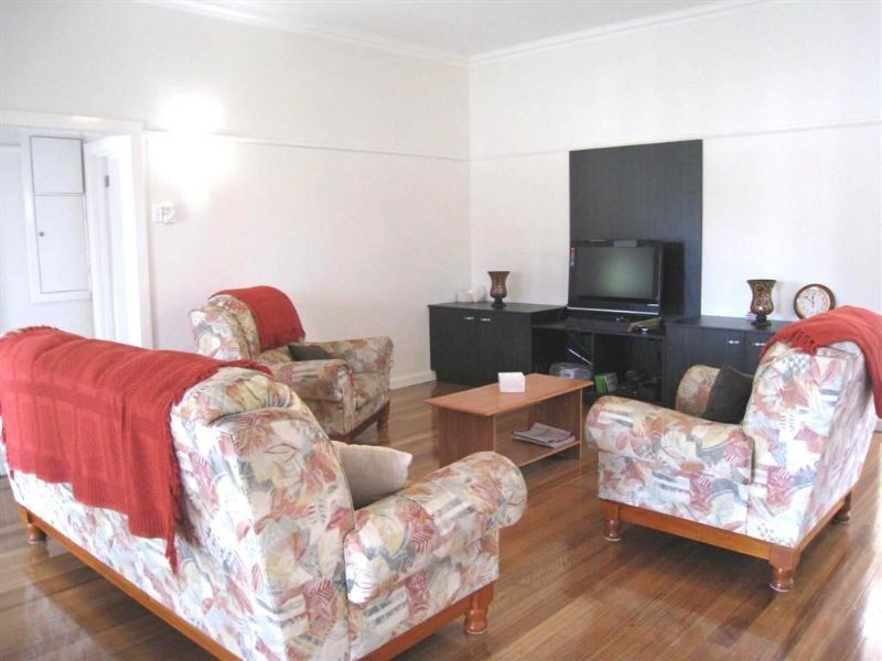 11 McCulloch Street, Dromana VIC 3936