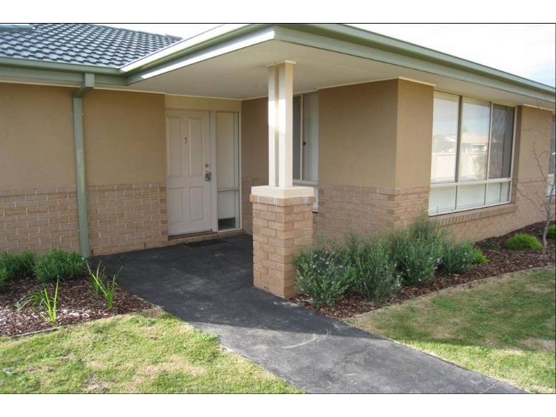 1/102B Country Club Drive, Safety Beach VIC 3936