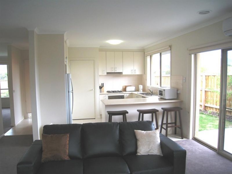 1/102B Country Club Drive, Safety Beach VIC 3936